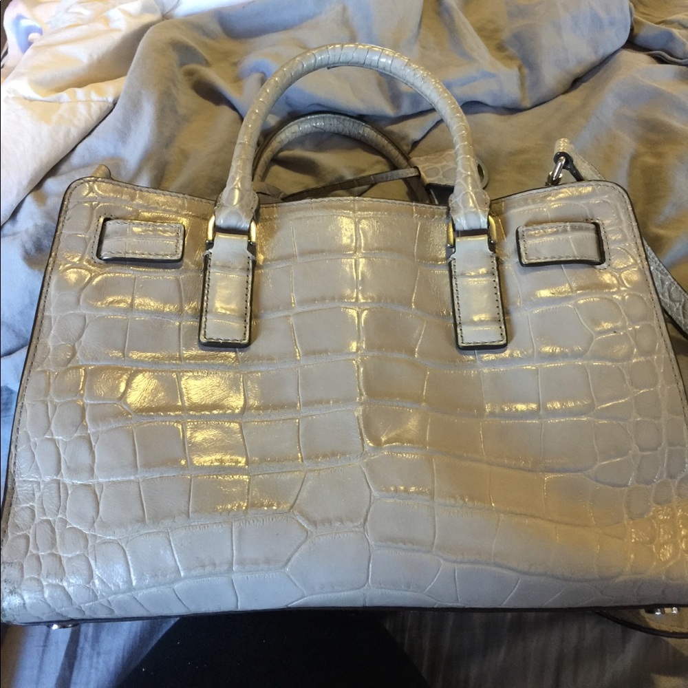 ❌❌❌SOLD❌❌❌Michael Kors Gray Purse